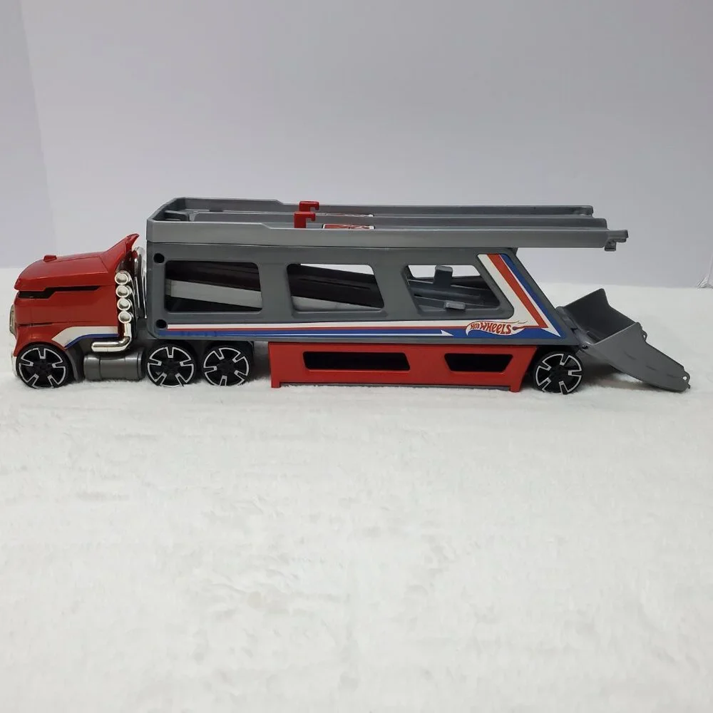 Hot Wheel Red Grey Truck Hauler & Vehicle Launcher Hot Wheel Car